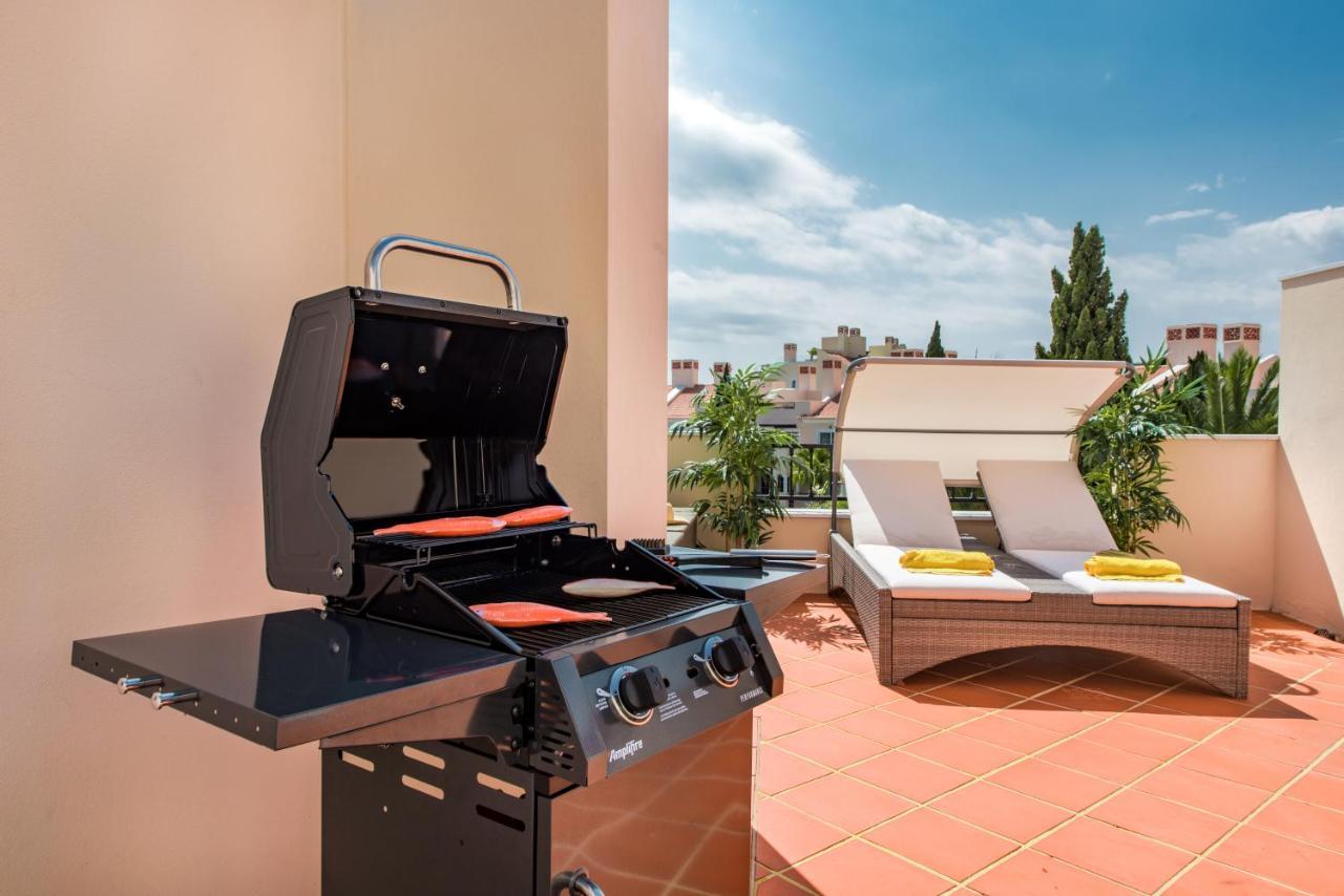 Luxury Apartment With Communal Pool And Terrace Quarteira Kültér fotó